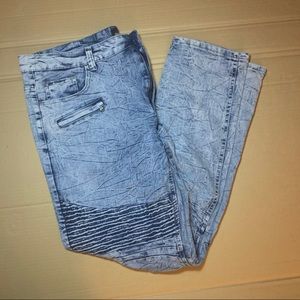 Acid wash Denim jeans skinny fit
